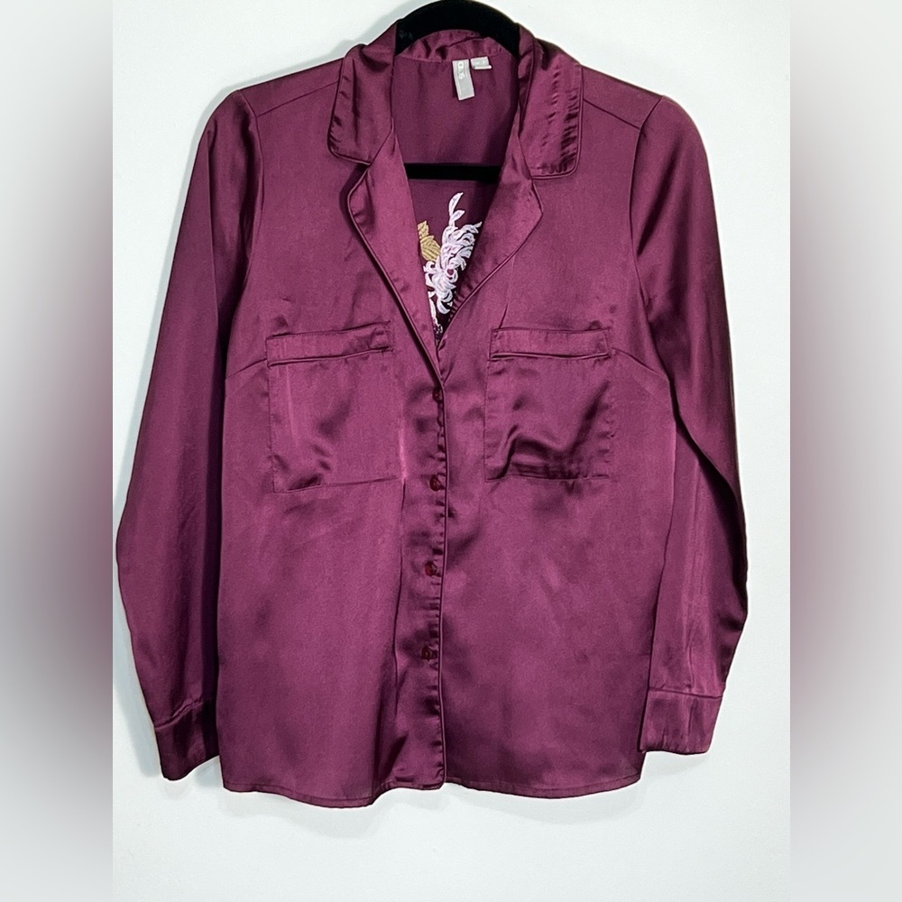 ASOS Maroon Embroidered Back Button Up Top size 4 - Picture 2 of 10